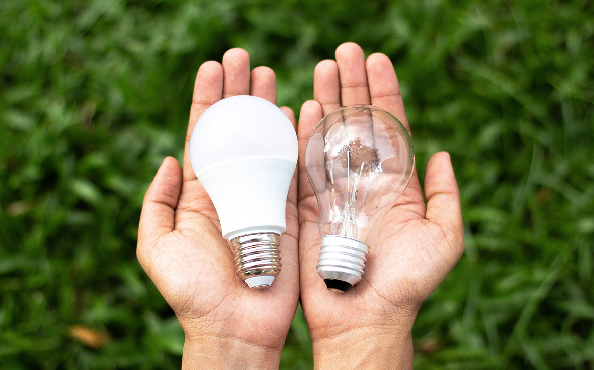 hec-ui-light-bulbs-1165w